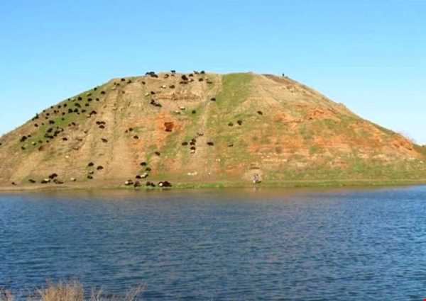 قدیمی‌ترین تپه ایران