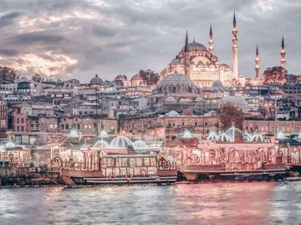 سفر به استانبول را از اصفهان متفاوت تجربه کنید