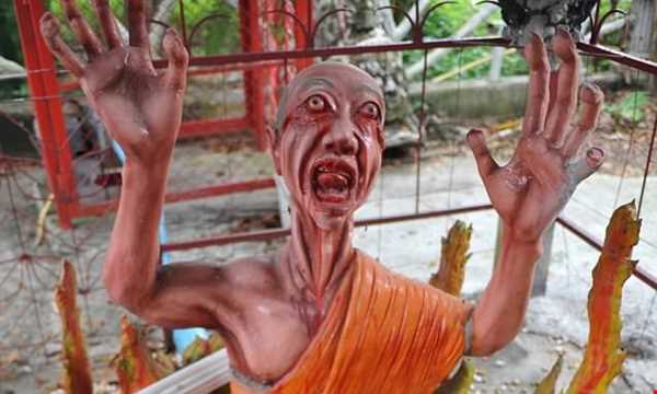 معبدی عجیب و ترسناک در تایلند