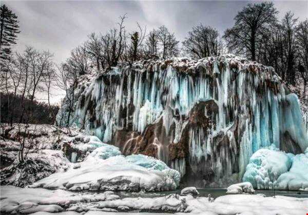 آبشار منجمد پارک ملی کرواسی