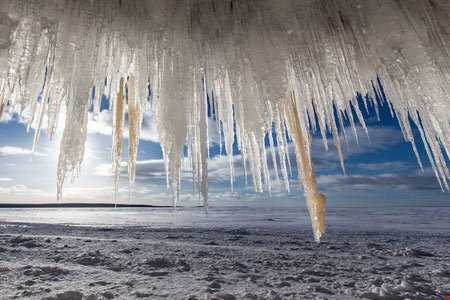 زیبایی‌های دریاچه یخ زده Superior