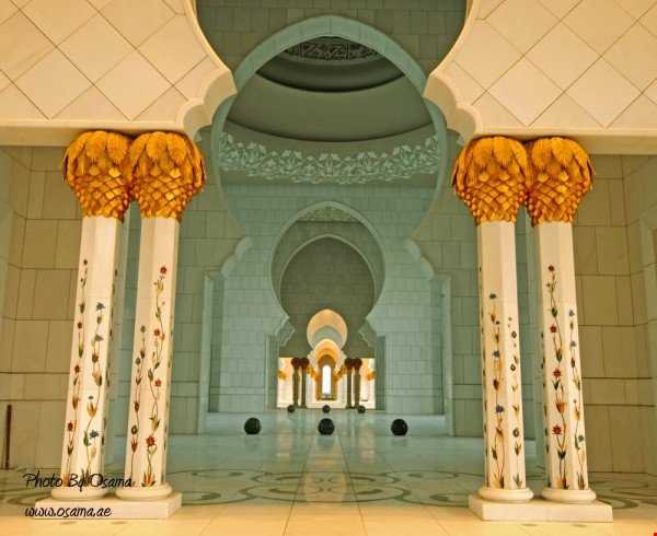 مسجدی که بزرگترین فرش دستباف جهان را دارد !
