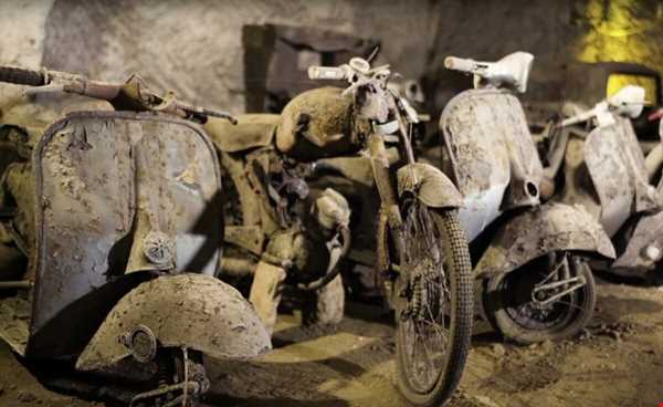 نمایشگاه اتومبیل تاریخی و زیرزمینی در ایتالیا