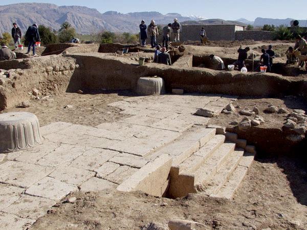 Janjan place tishineh tourism