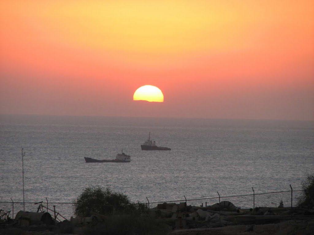 Kharg Island tishineh tourism