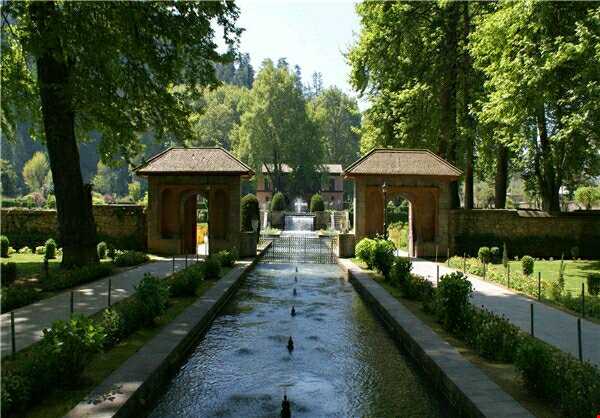 باغ «اچه بل» یادگار ملکه ایرانی در کشمیر