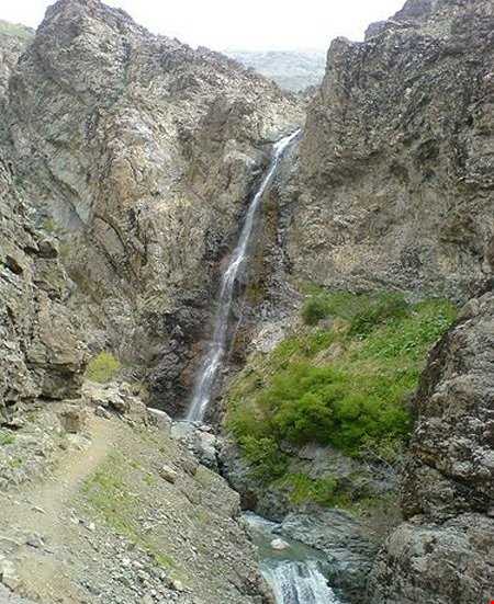 آبشارهای منطقه دارآباد