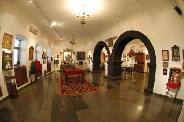 معرفی جاذبه‌های ارمنستان / موزه سرگئی پاراجانف ایروان