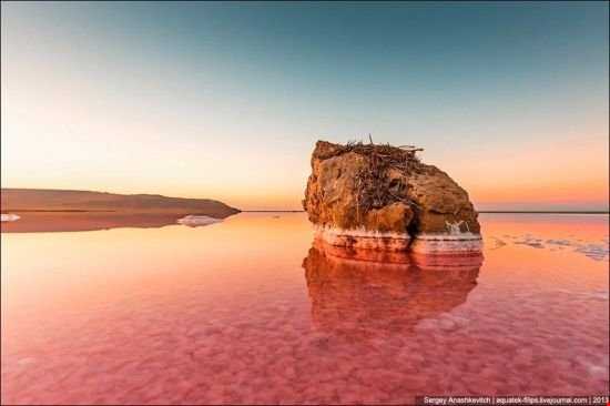زیبایی‌های دریاچه نمک سیواش