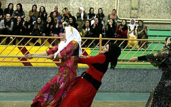 بازی‌های بومی زنان کردستان به روایت تصویر