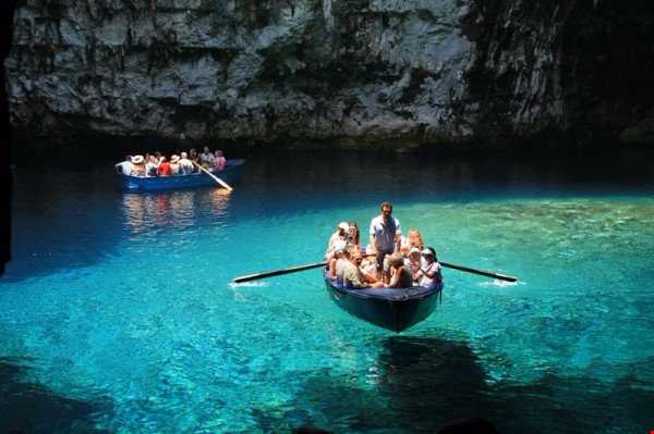 غار ملیسانی یکی از زیباترین غار‌های دنیا