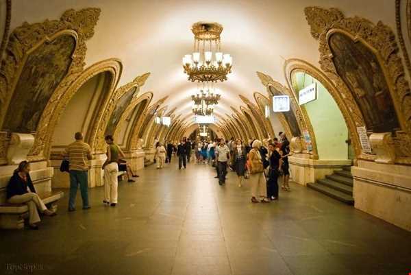 ایستگاه‌های مترو مسکو؛ بهانه‌ای برای گردشگری توریست