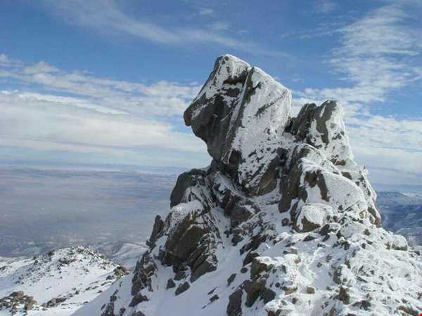 قله الوند (کلاغ لان )