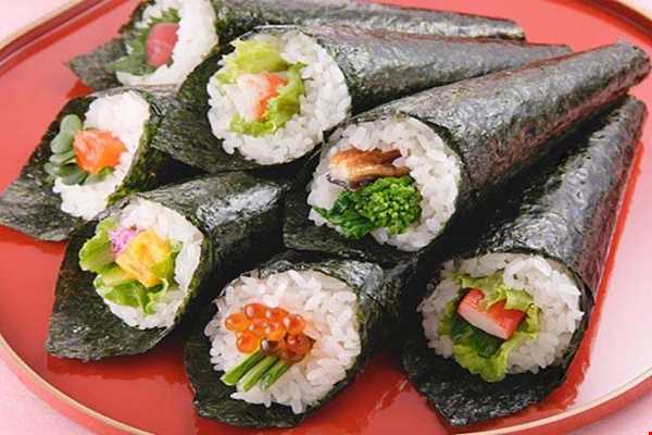 تفاوت سوشی و ساشیمی