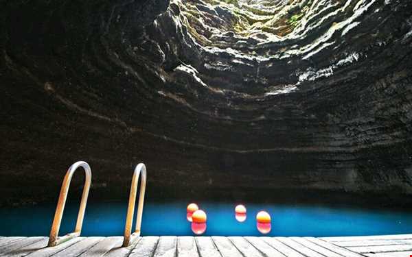 عجیب‌ترین چشمه‌های آب‌گرم داخل هتل در جهان