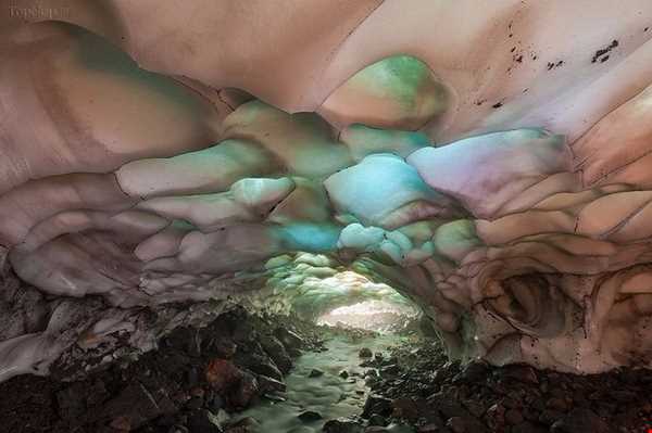 غار یخی کامچاتکا
