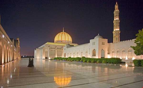 مسجد جامع سلطان قابوس