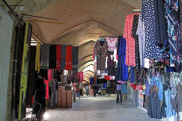 بازار رنگارنگ کرمانشاه