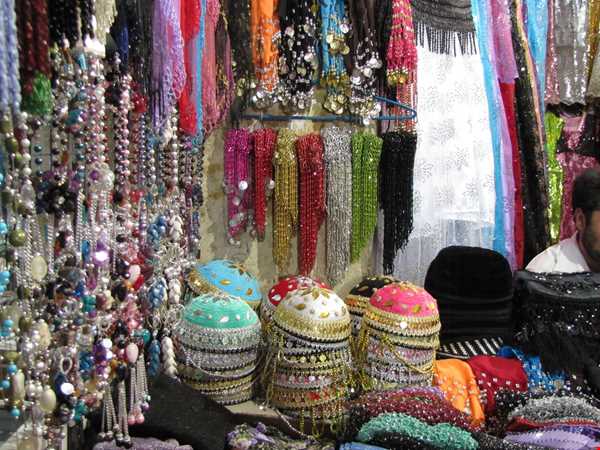 بازار رنگارنگ کرمانشاه