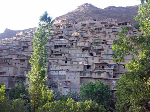 روستایی عجیب و سنگی در کردستان