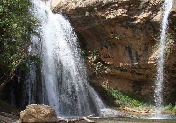 آبشار نای انگیز