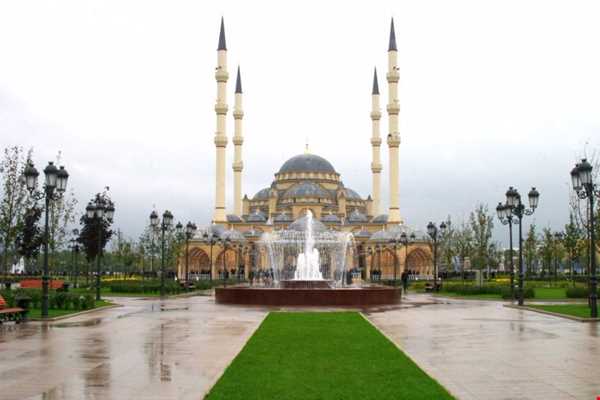 مسجد احمد قدیروف