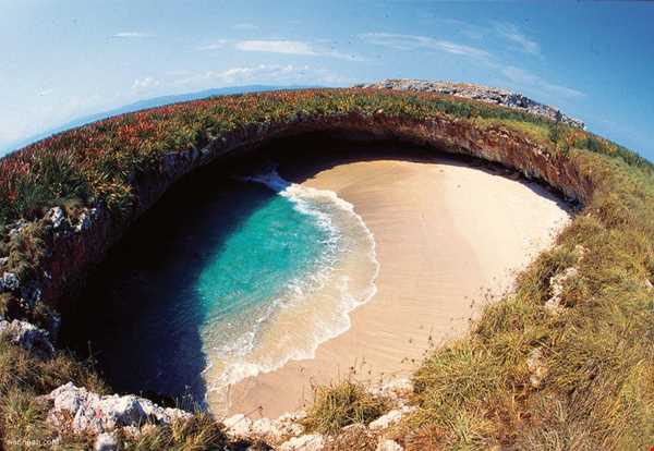 ساحل مخفی در جزیره ماریتا