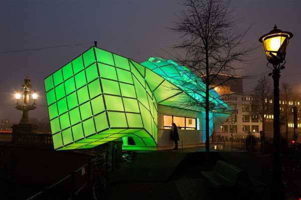 غرفه‌ای متفاوت در جشنواره نور آمستردام