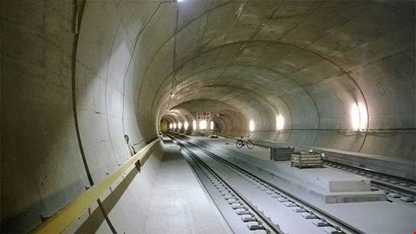 طولانی‌ترین تونل دنیا