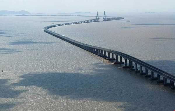 پل بزرگ دانی یانگ, طولانی‌ترین پل جهان
