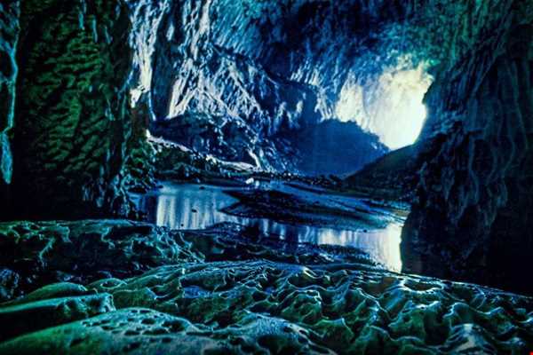 پارکی که طولانی‌ترین شبکه غارها رو در خود جای داده!