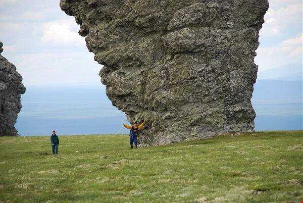 ستون‌های سنگی یکی از عجایب هفتگانه روسیه