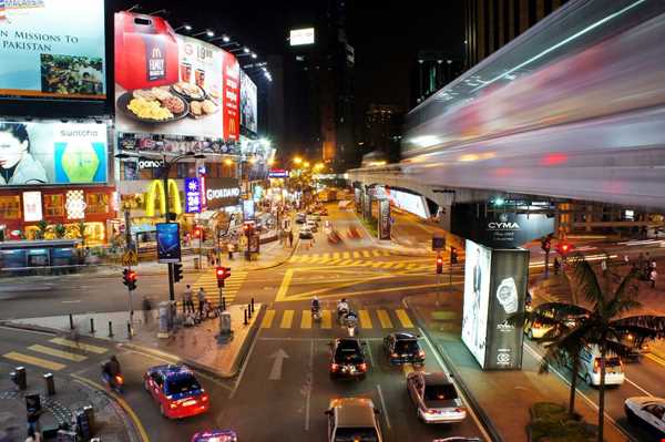 اصلی‌ترین خیابان توریستی کوالالامپور