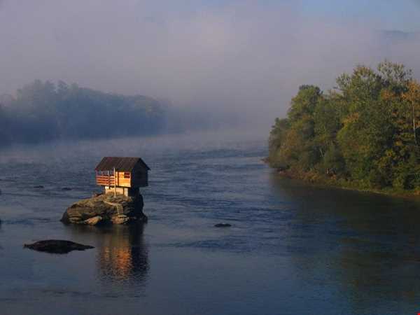 درینا؛ رودی سبز و زیبا در قلب صربستان