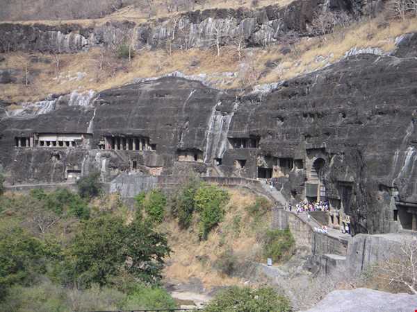 غارهای آژانتا
