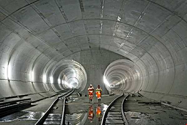 بلندترین تونل ریلی جهان با طول 57 کیلومتر!