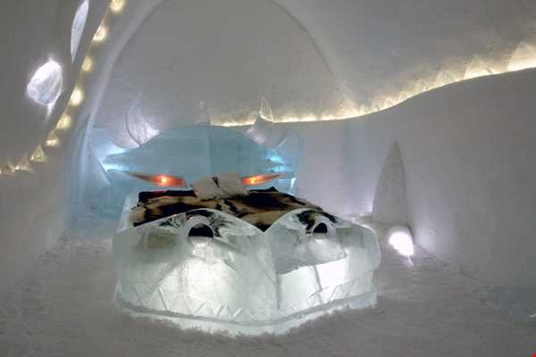 هتل یخی سوئد