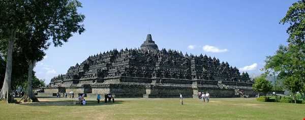 معبد بوروبودور