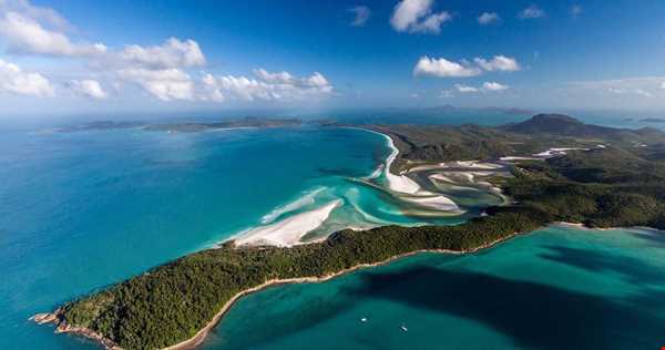 بزرگ‌ترین مجموعه صخره‌های مرجانی در دنیا