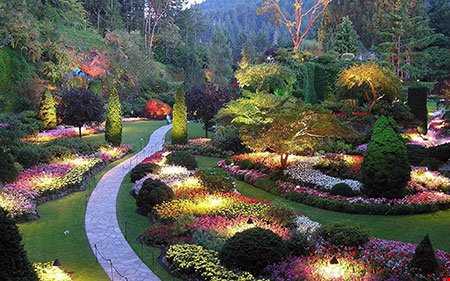 زیباترین باغ گل دنیا