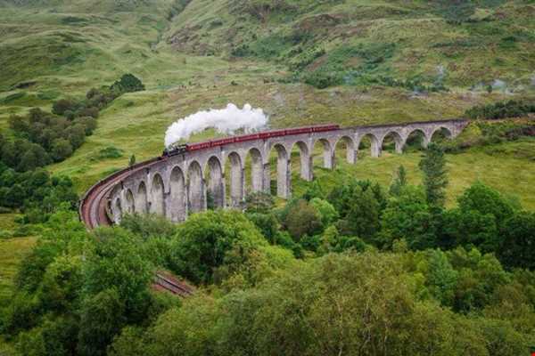 خط آهن مسیر وست‌های لند، اسکاتلند