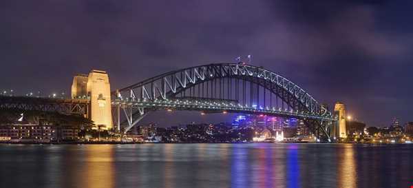 پل بندرگاه سیدنی یکی از نمادهای اصلی سیدنی