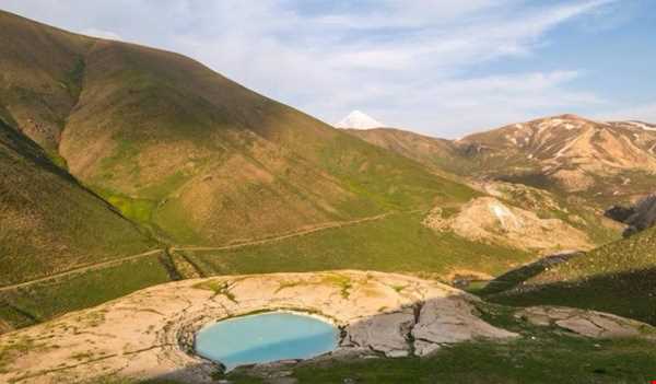 دریاچه چشمه دیو آسیاب