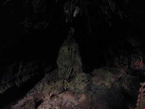غار تاریک !
