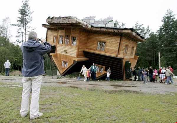 خانه‌ هایی که به صورت واژگون ساخته شده اند