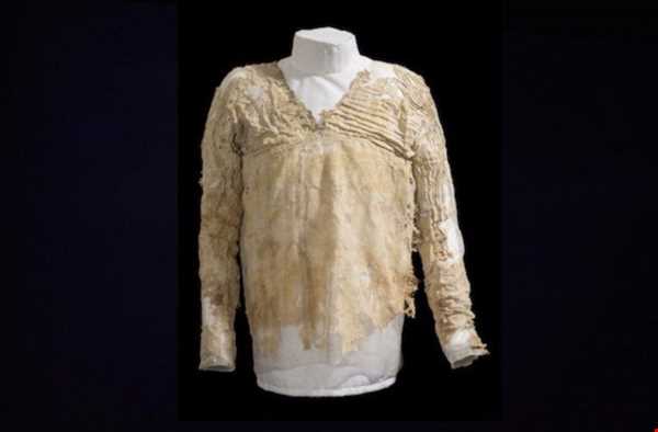 قدیمی‌ترین لباس پارچه‌ای دنیا