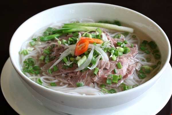 یکی از غذاهای محبوب ویتنام