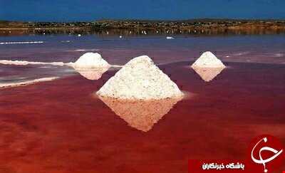 دریاچه‌ای که مانند آفتاب پرست رنگ عوض می‌کند!