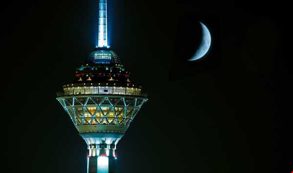 برج میلاد نمادی از هنر معماری ایرانی
