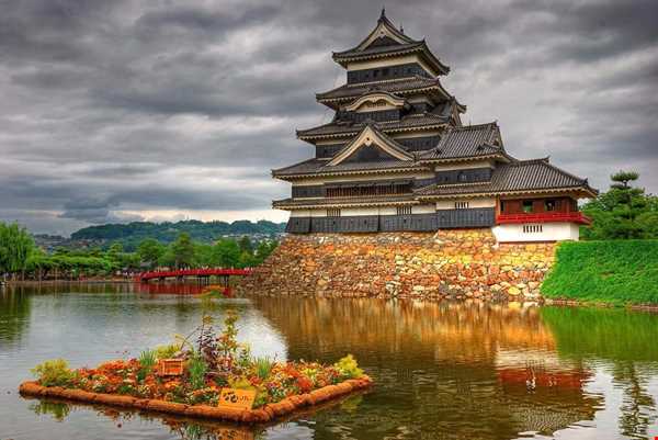 قلعه کلاغ ،برترین قلعه تاریخی ژاپن